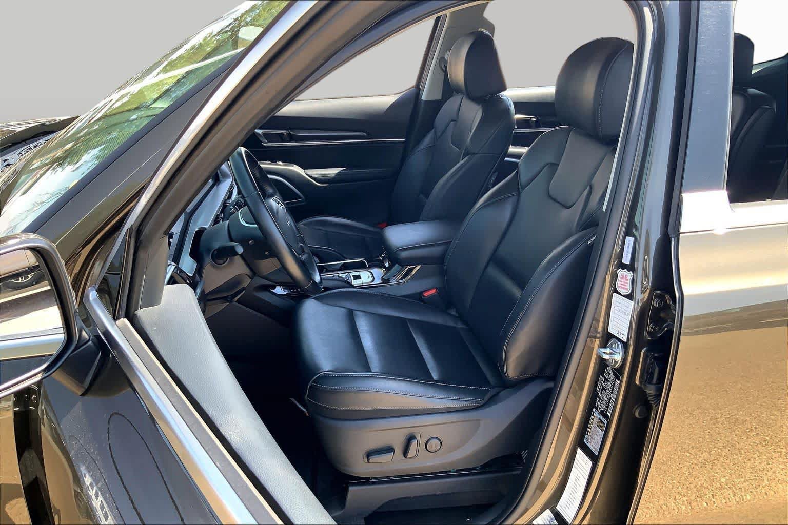 Certified 2025 Kia Telluride S AWD/4WD image 8