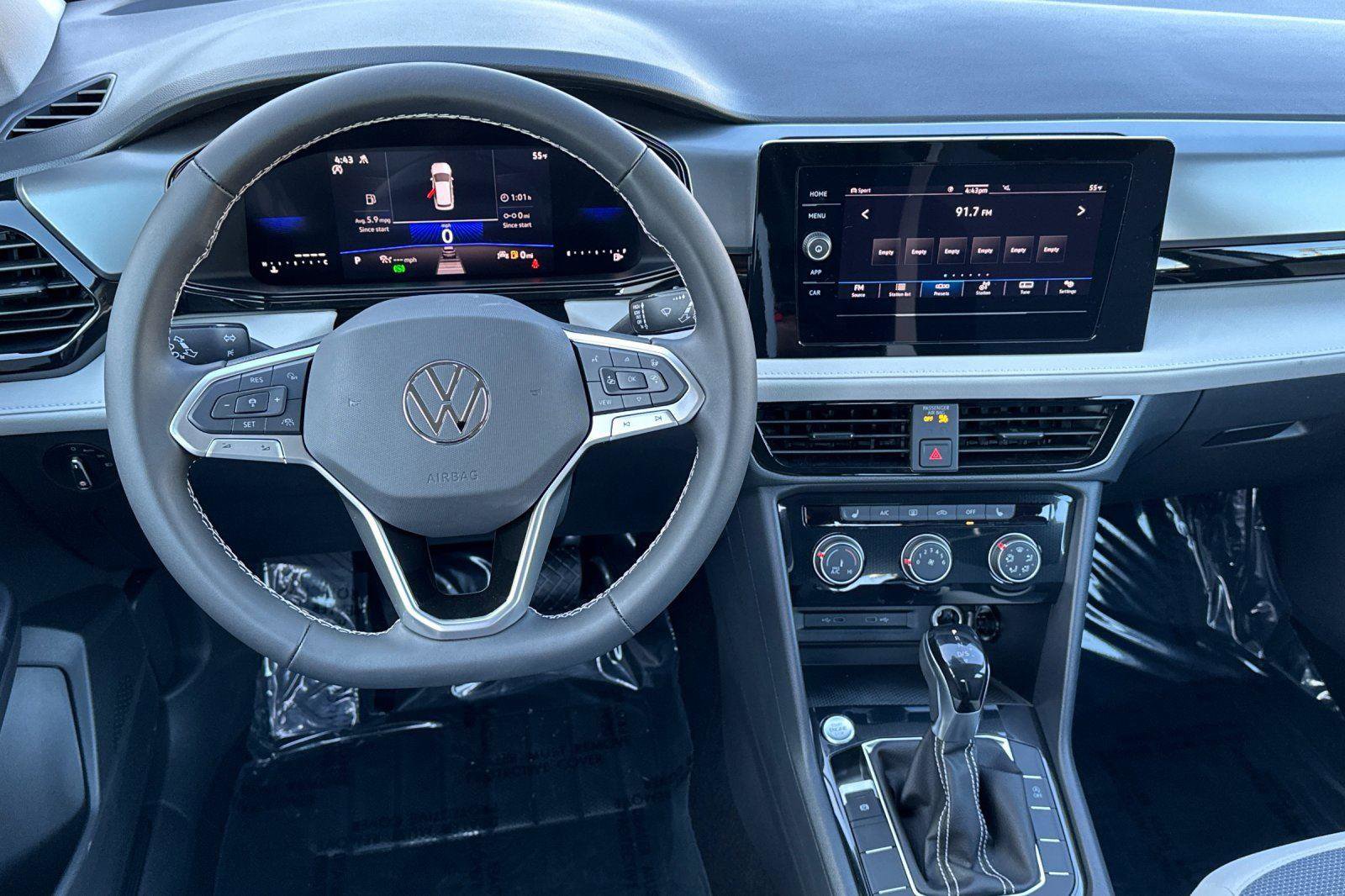 New 2026 Volkswagen Taos S image 13