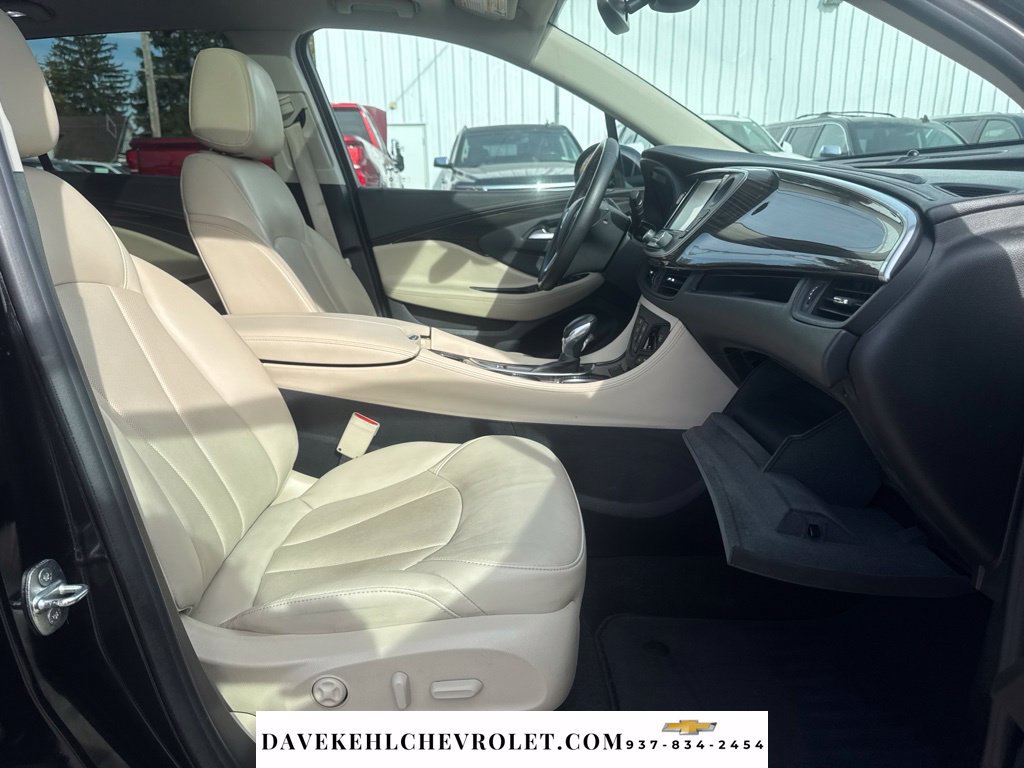 Used 2020 Buick Envision Premium AWD/4WD image 29