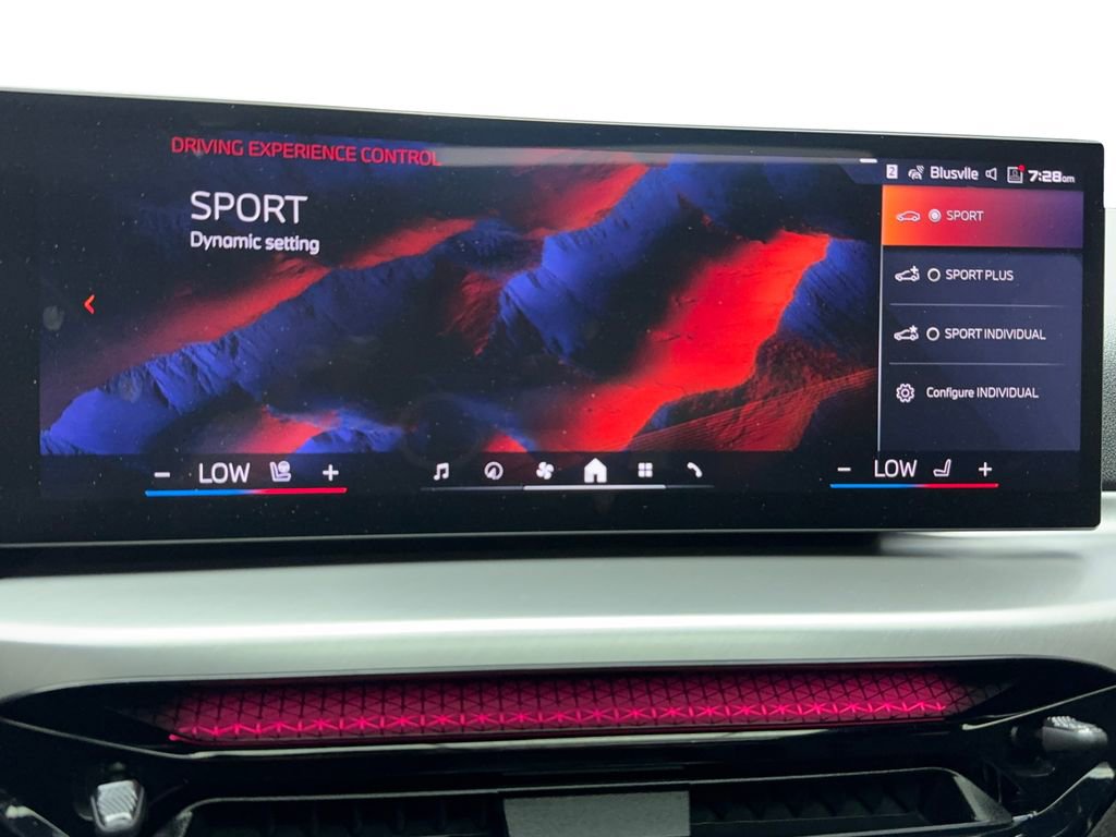 Used 2025 BMW M340i w/ Shadowloine Package image 49