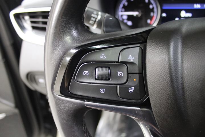Used 2024 Buick Enclave Essence w/ Experience Buick Package FWD image 40