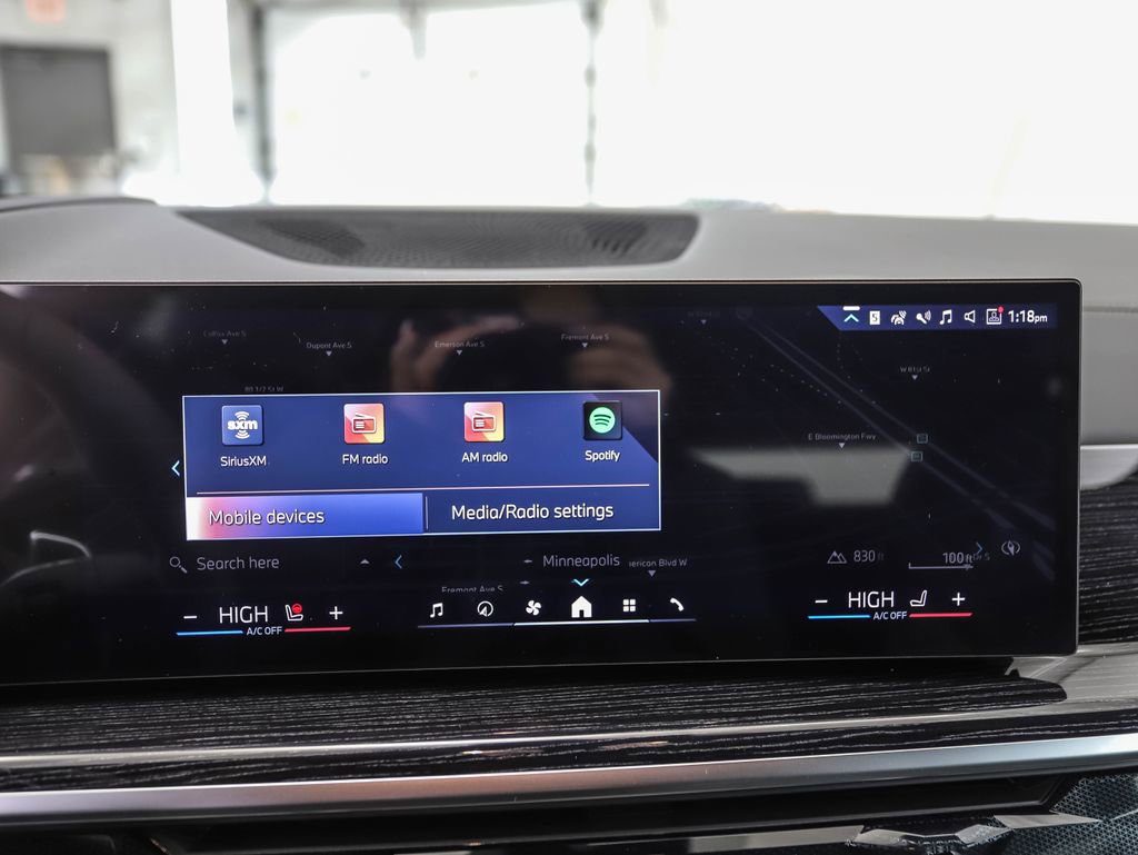 New 2026 BMW X5 xDrive40i w/ Executive Package image 17