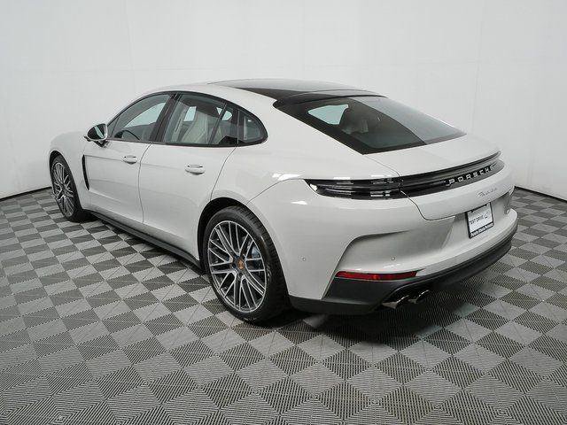 New 2026 Porsche Panamera image 3