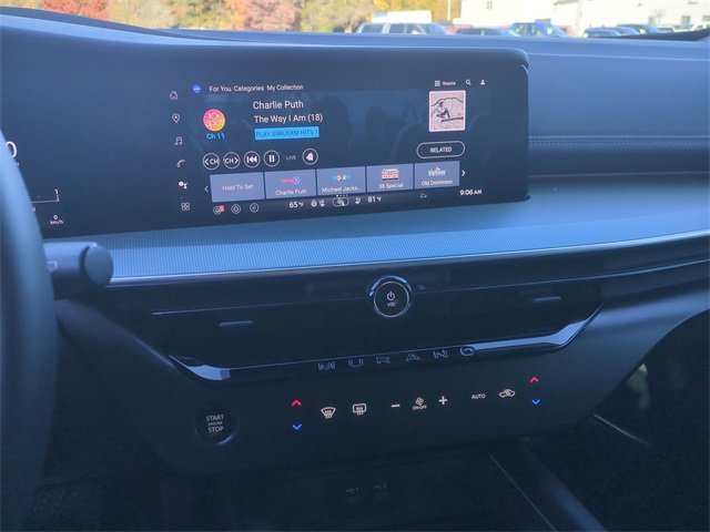 Used 2025 Nissan Murano Platinum w/ Cargo Package image 24