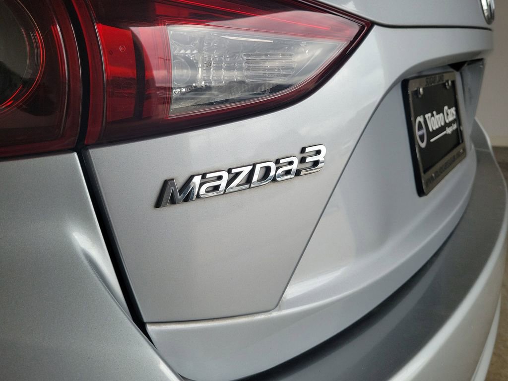 Used 2017 MAZDA MAZDA3 Touring image 9