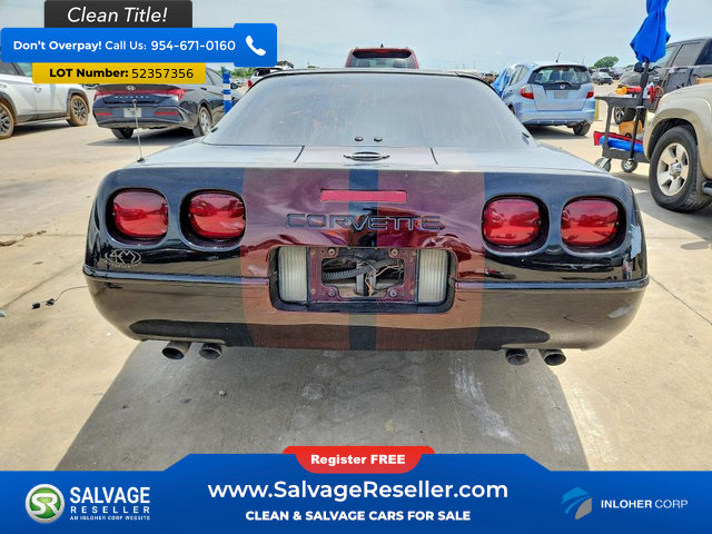 Used 1991 Chevrolet Corvette Coupe RWD image 8