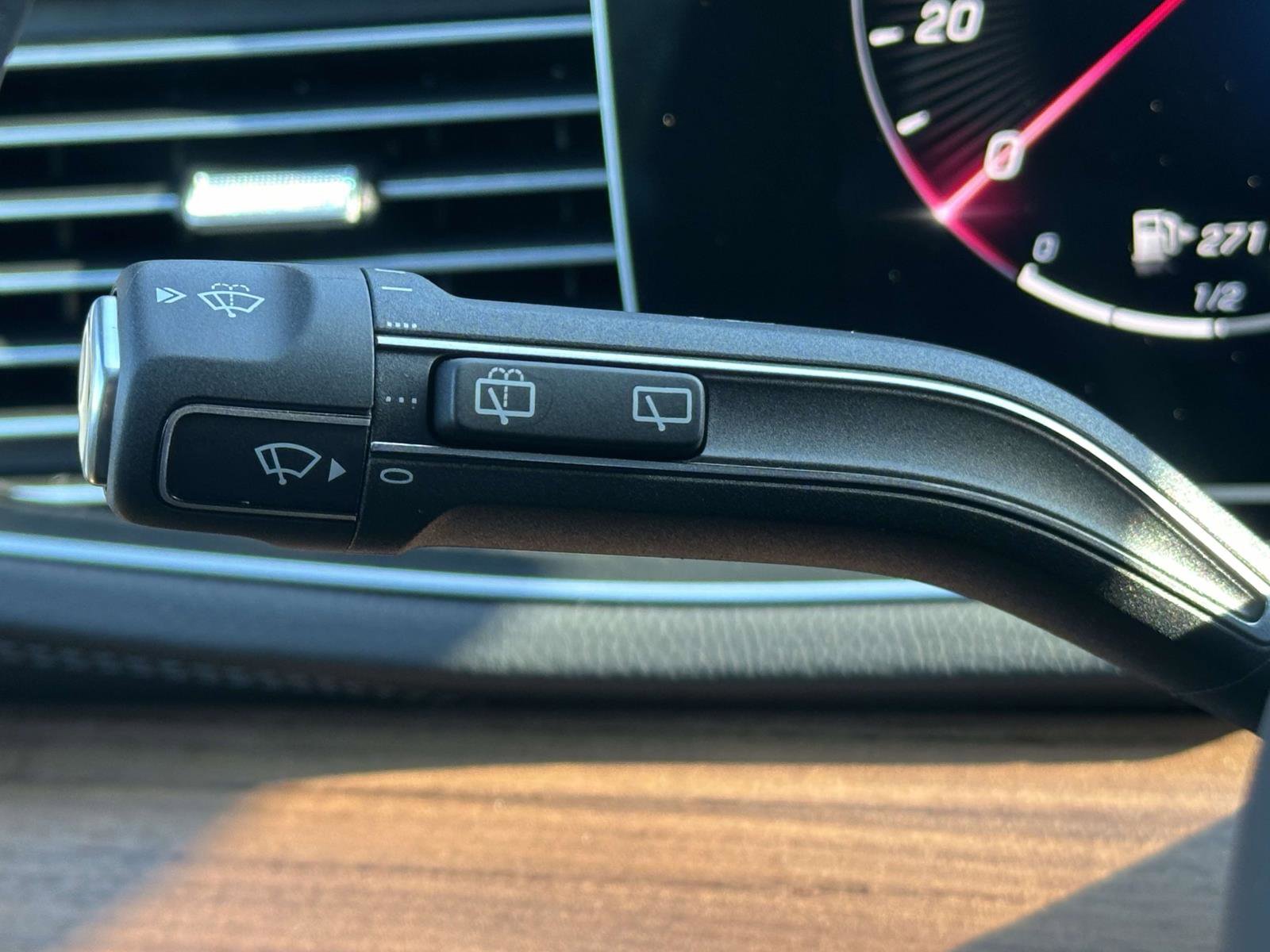 New 2026 Mercedes-Benz GLS 450 4MATIC image 16