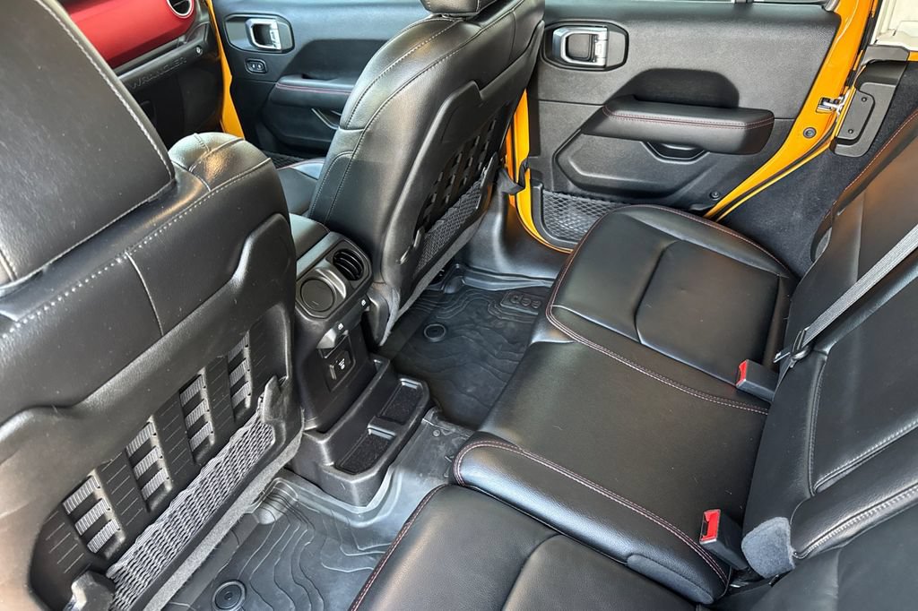 Used 2021 Jeep Wrangler Unlimited Rubicon AWD/4WD image 12