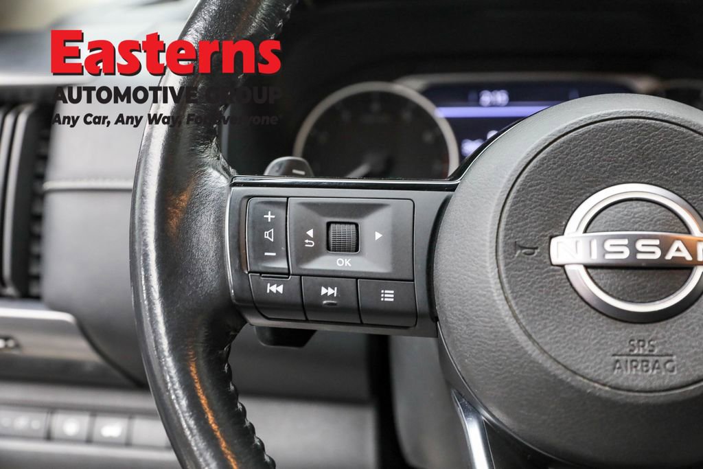 Used 2022 Nissan Pathfinder SL image 15
