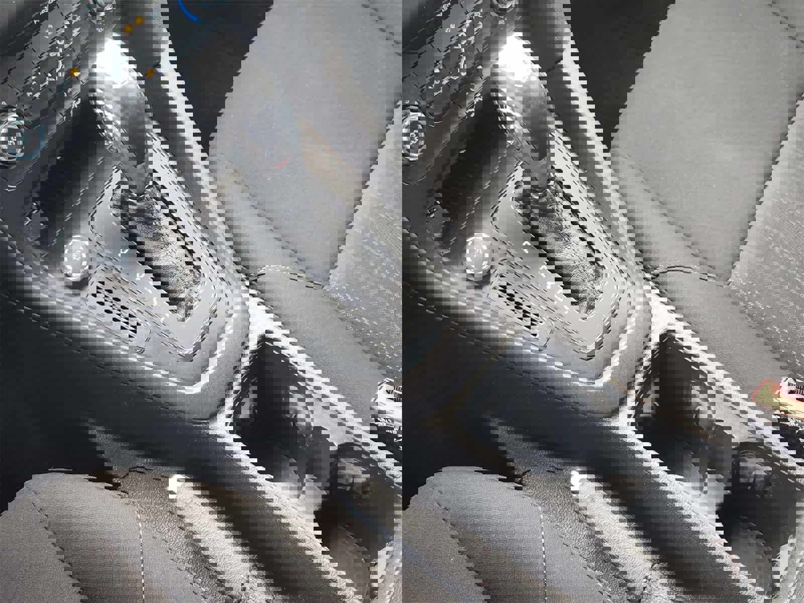 Used 2015 Ford Focus SE image 20