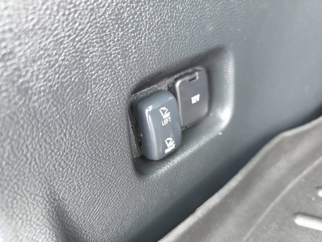 Used 2024 Ford Edge ST w/ Equipment Group 401A AWD/4WD image 35