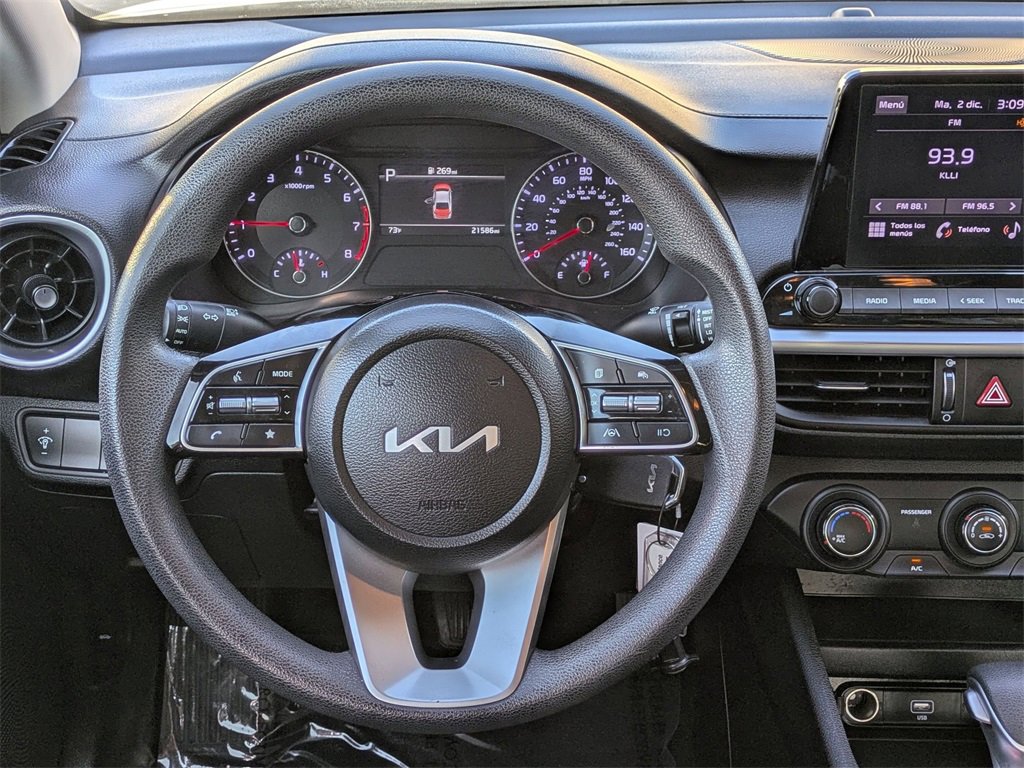 Used 2024 Kia Forte LXS image 21