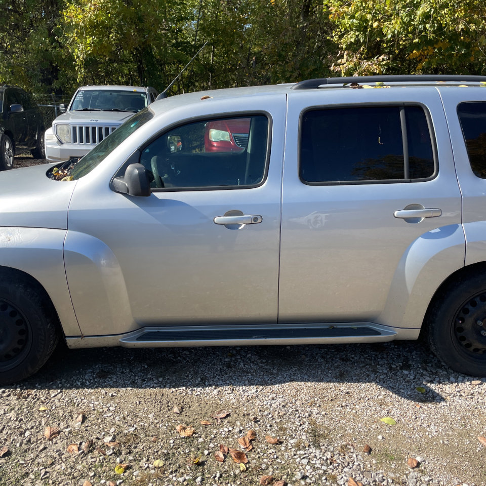 Used 2011 Chevrolet HHR LS image 6