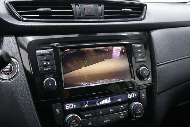 Used 2019 Nissan Rogue SV AWD/4WD image 26