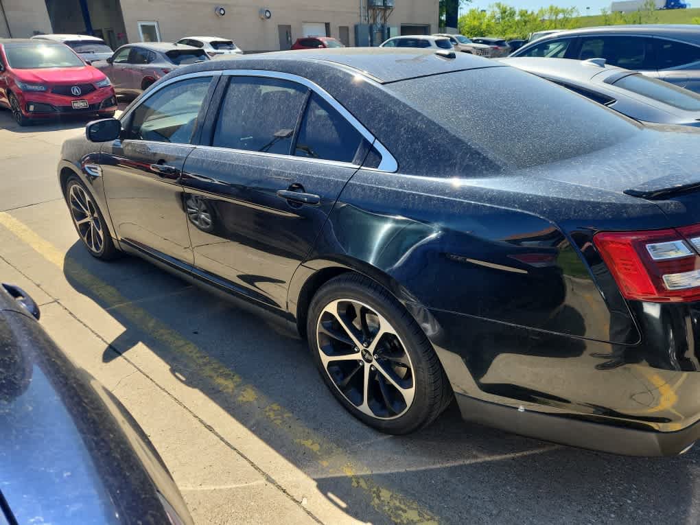 Used 2014 Ford Taurus SEL w/ Equipment Group 201A FWD image 8