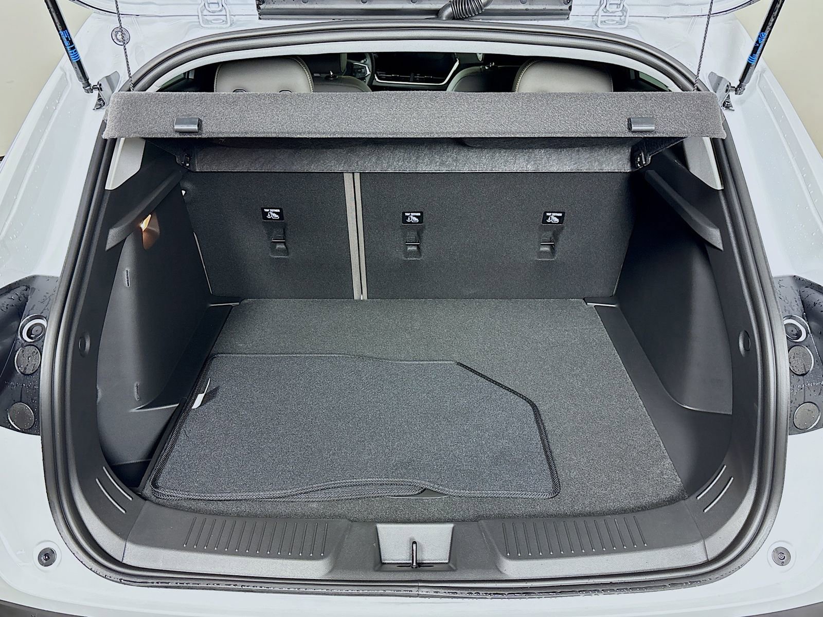 New 2026 Chevrolet Trax ACTIV w/ Sunroof Package FWD image 30