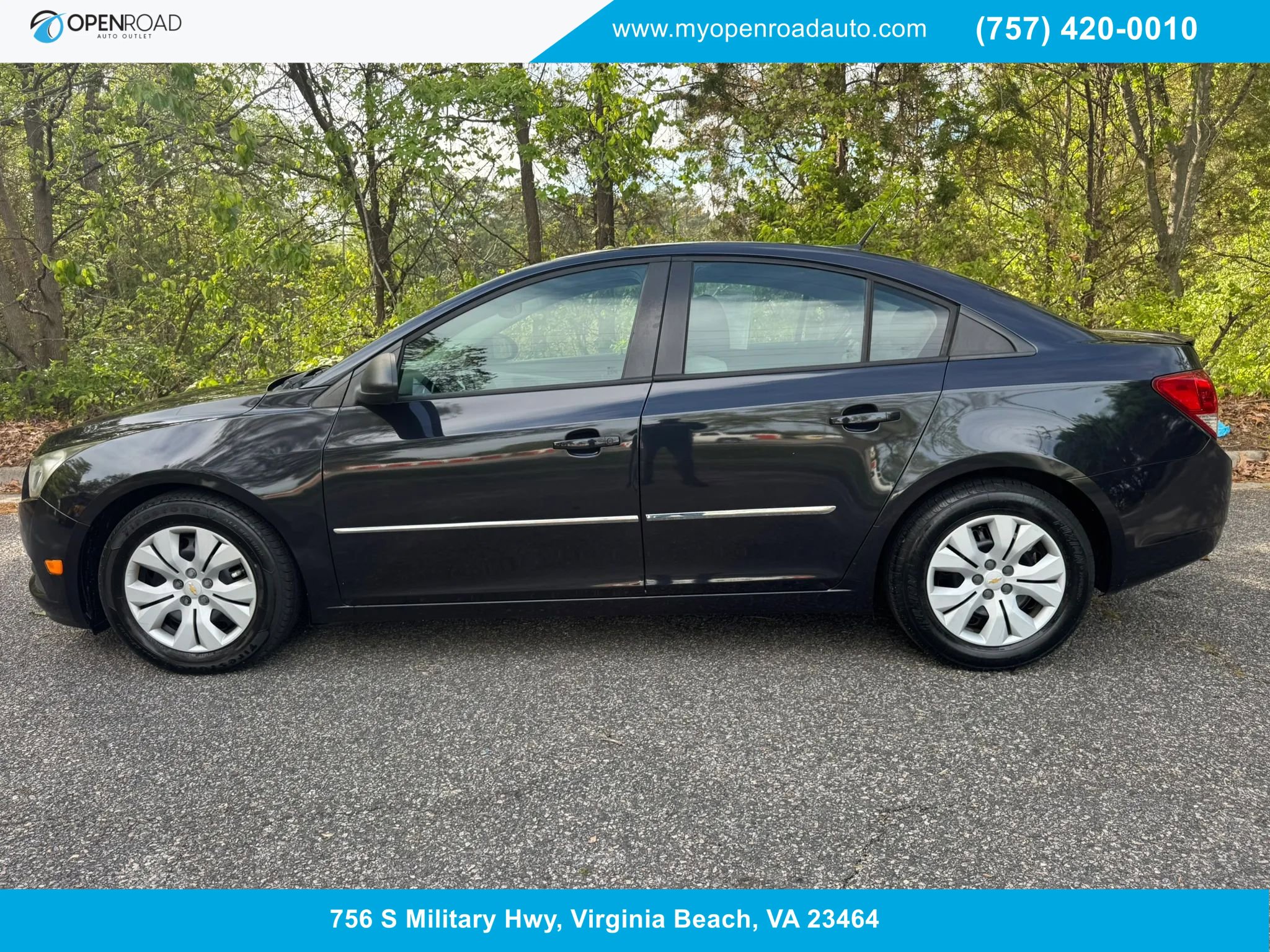 Used 2014 Chevrolet Cruze LS image 1