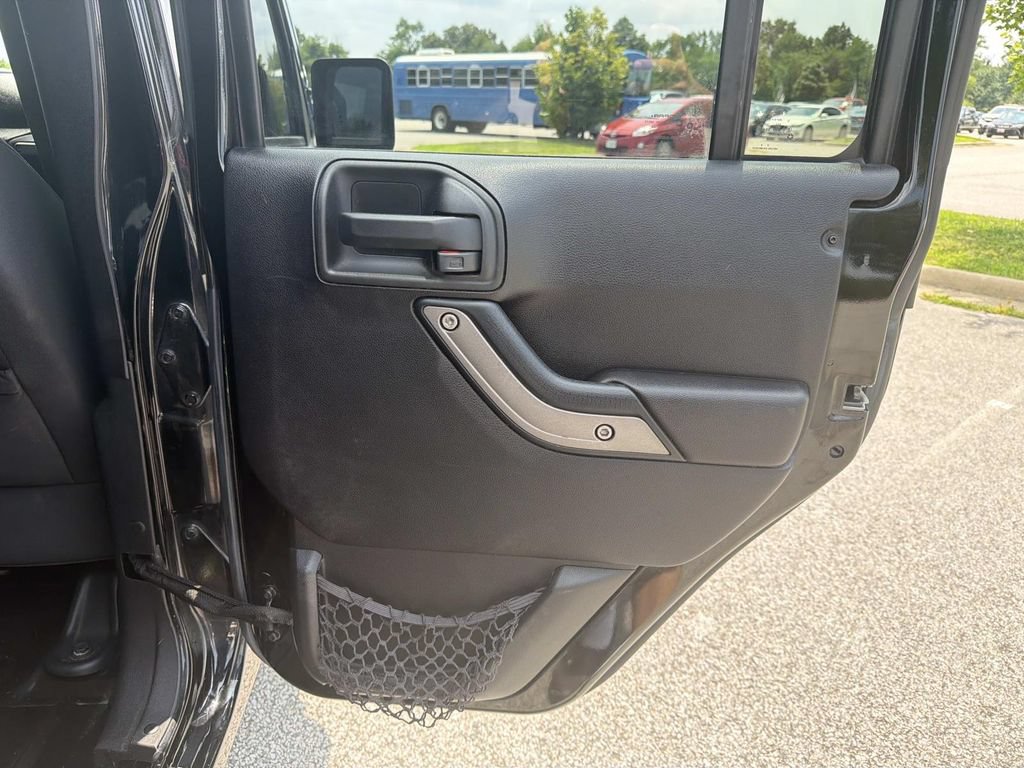 Used 2016 Jeep Wrangler Unlimited Sport w/ Quick Order Package 24S AWD/4WD image 20