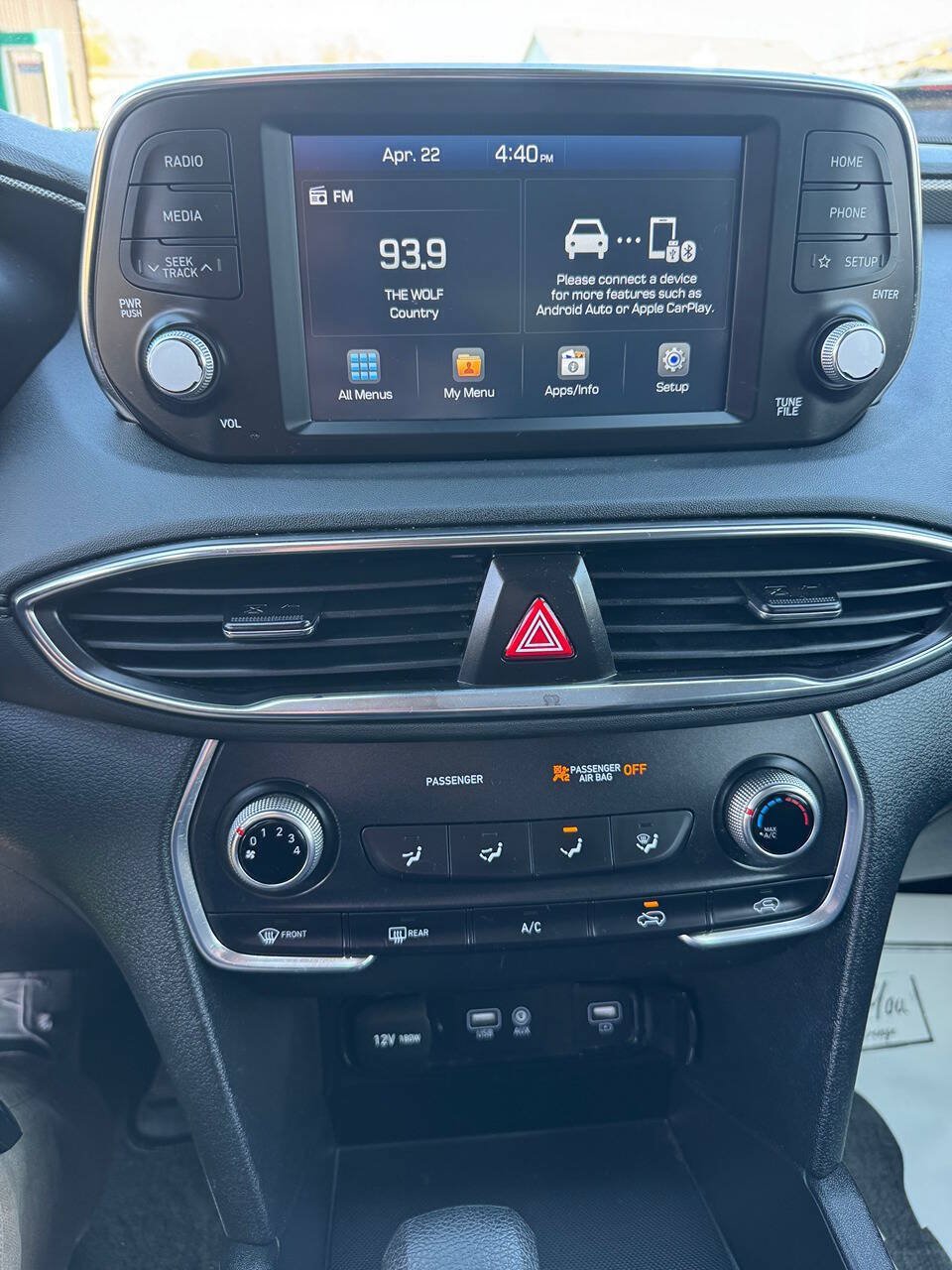 Used 2019 Hyundai Santa Fe SE AWD/4WD image 11