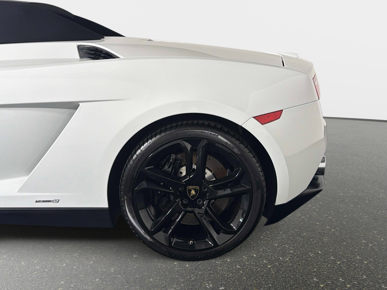 Used 2012 Lamborghini Gallardo LP 550-2 image 15
