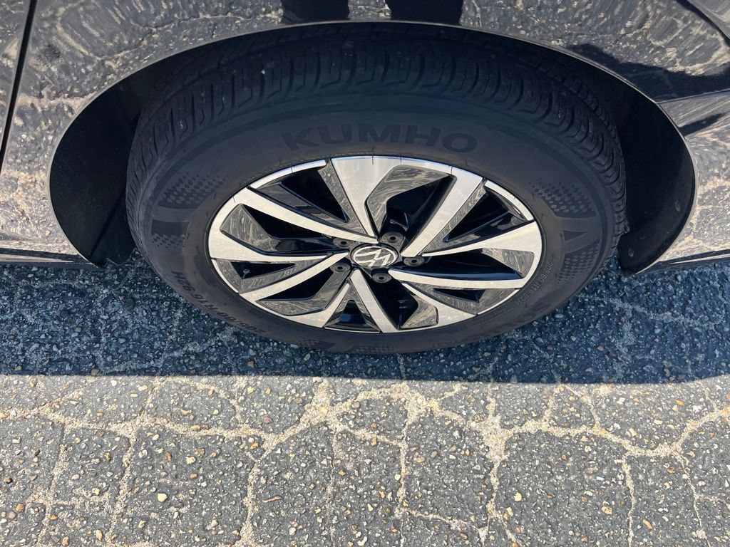 Used 2024 Volkswagen Jetta S FWD image 39