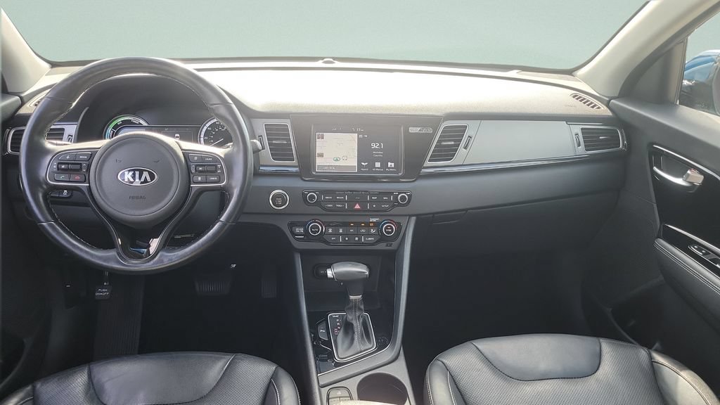 Used 2019 Kia Niro Touring FWD image 11