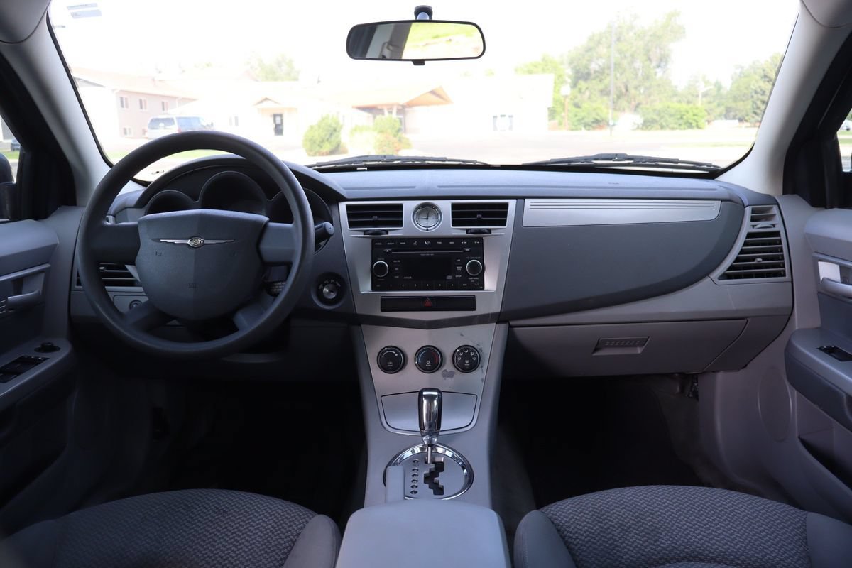 Used 2008 Chrysler Sebring LX FWD image 16