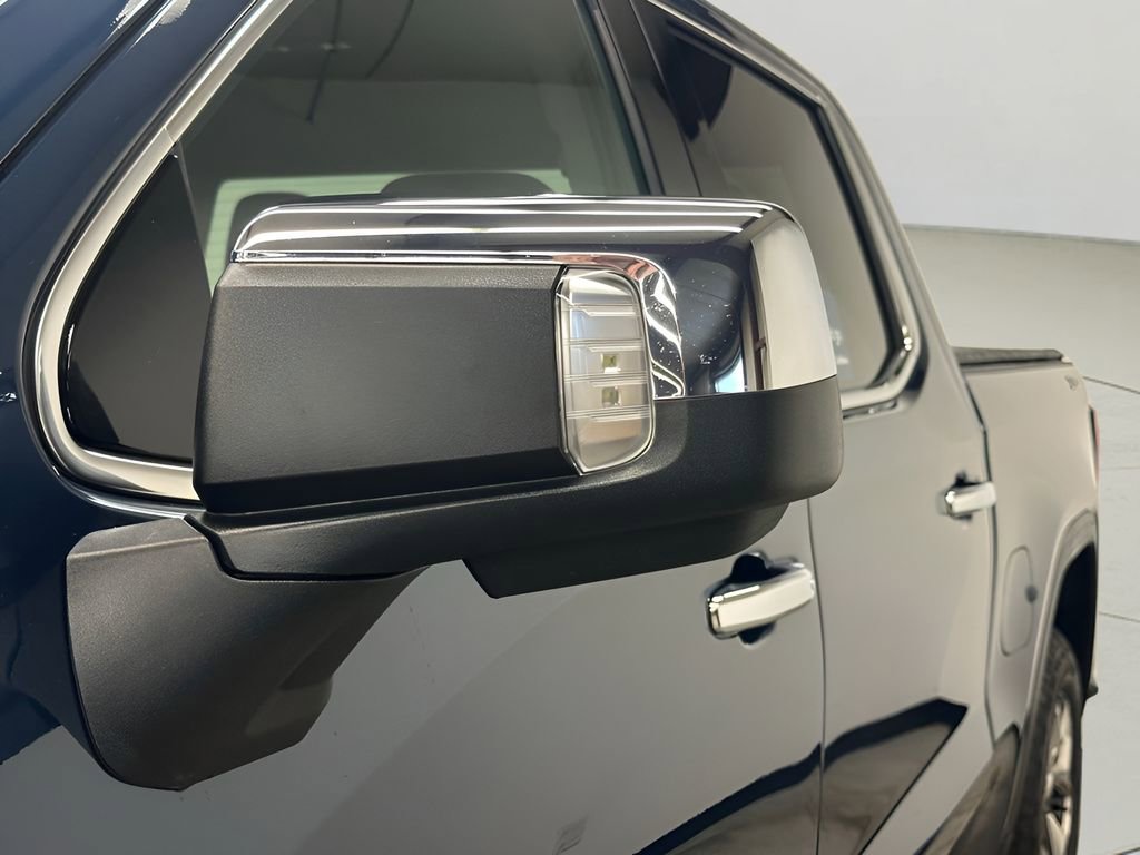 Certified 2022 GMC Sierra 1500 SLT w/ SLT Convenience Package image 8