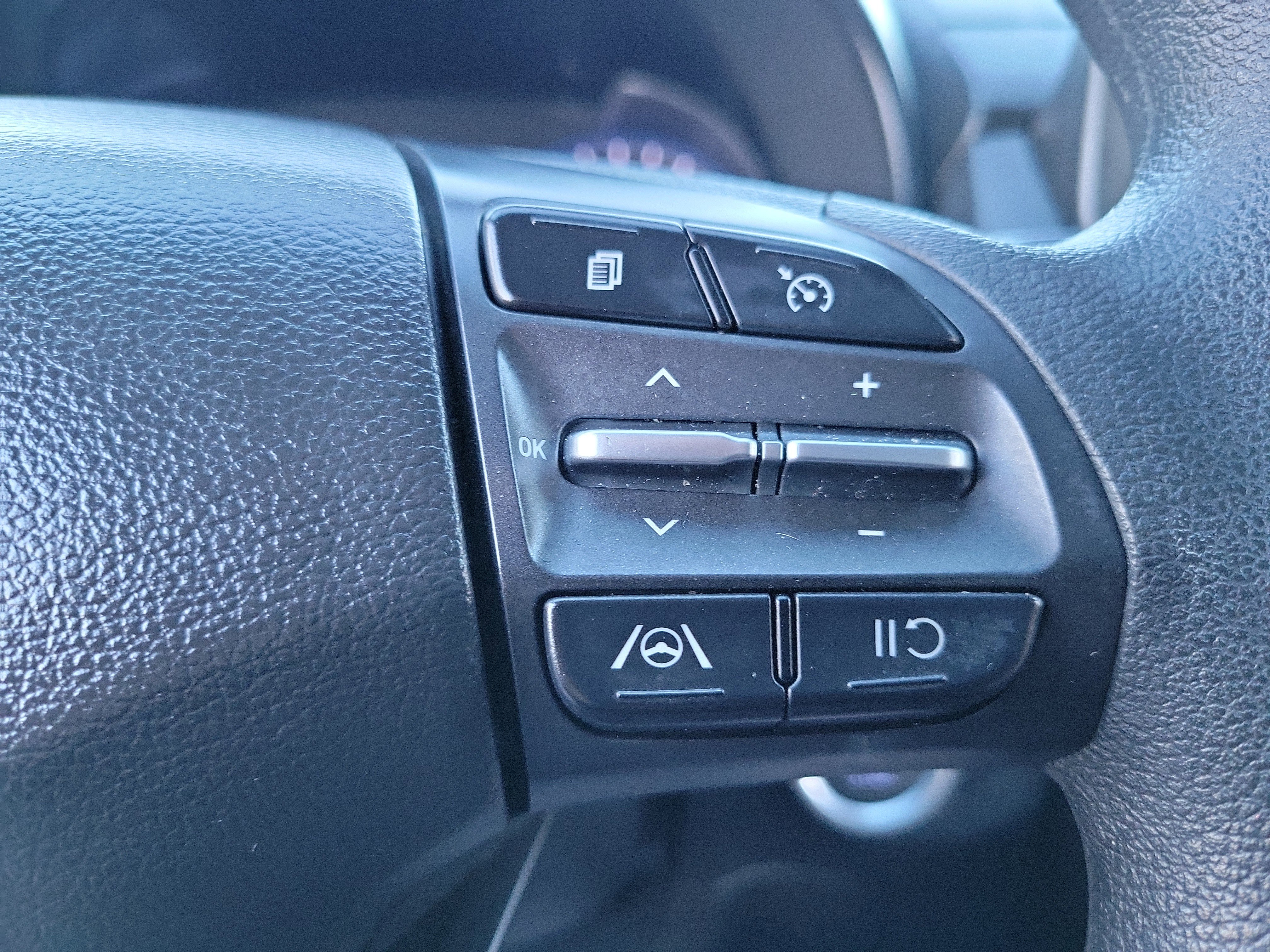 Certified 2023 Hyundai Kona SEL image 8