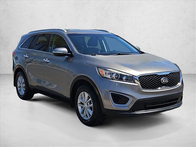 Used 2018 Kia Sorento FWD video 3