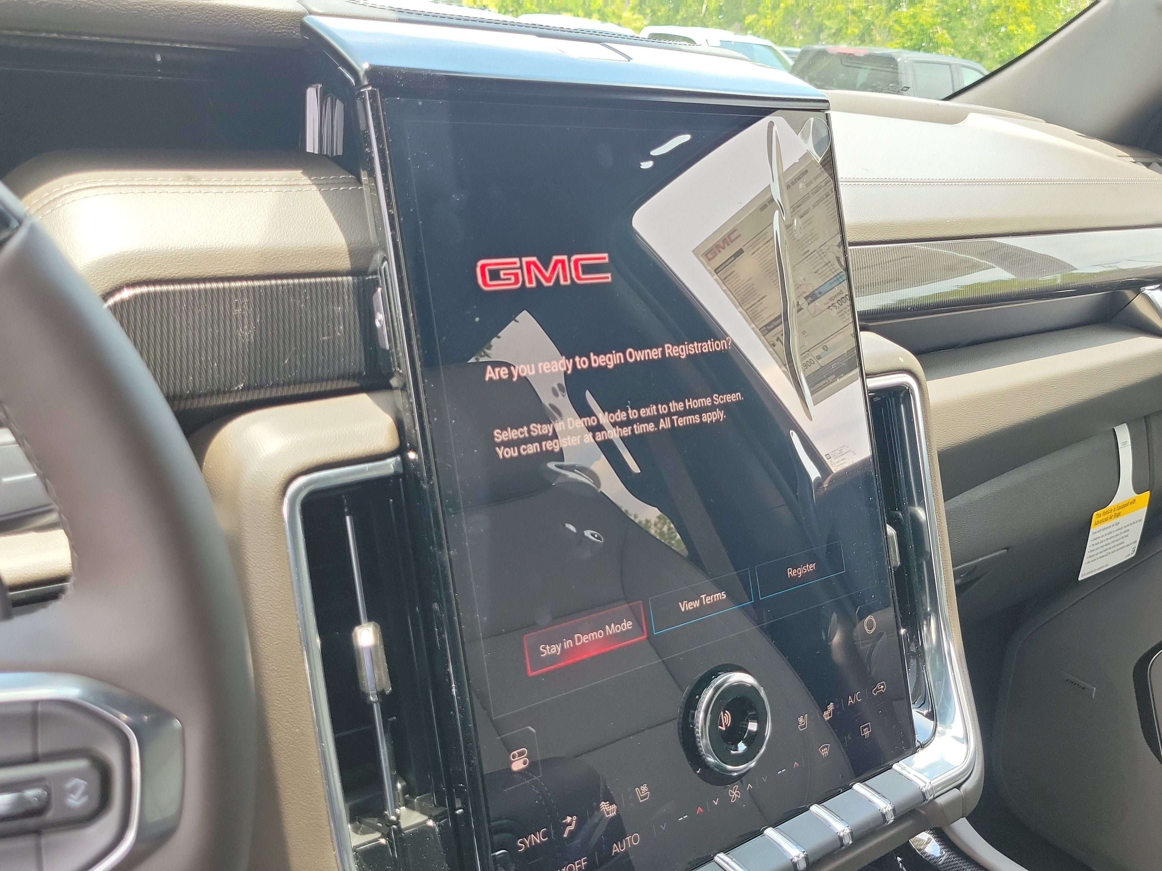 New 2026 GMC Yukon XL Elevation w/ Elevation Premium Package RWD image 11