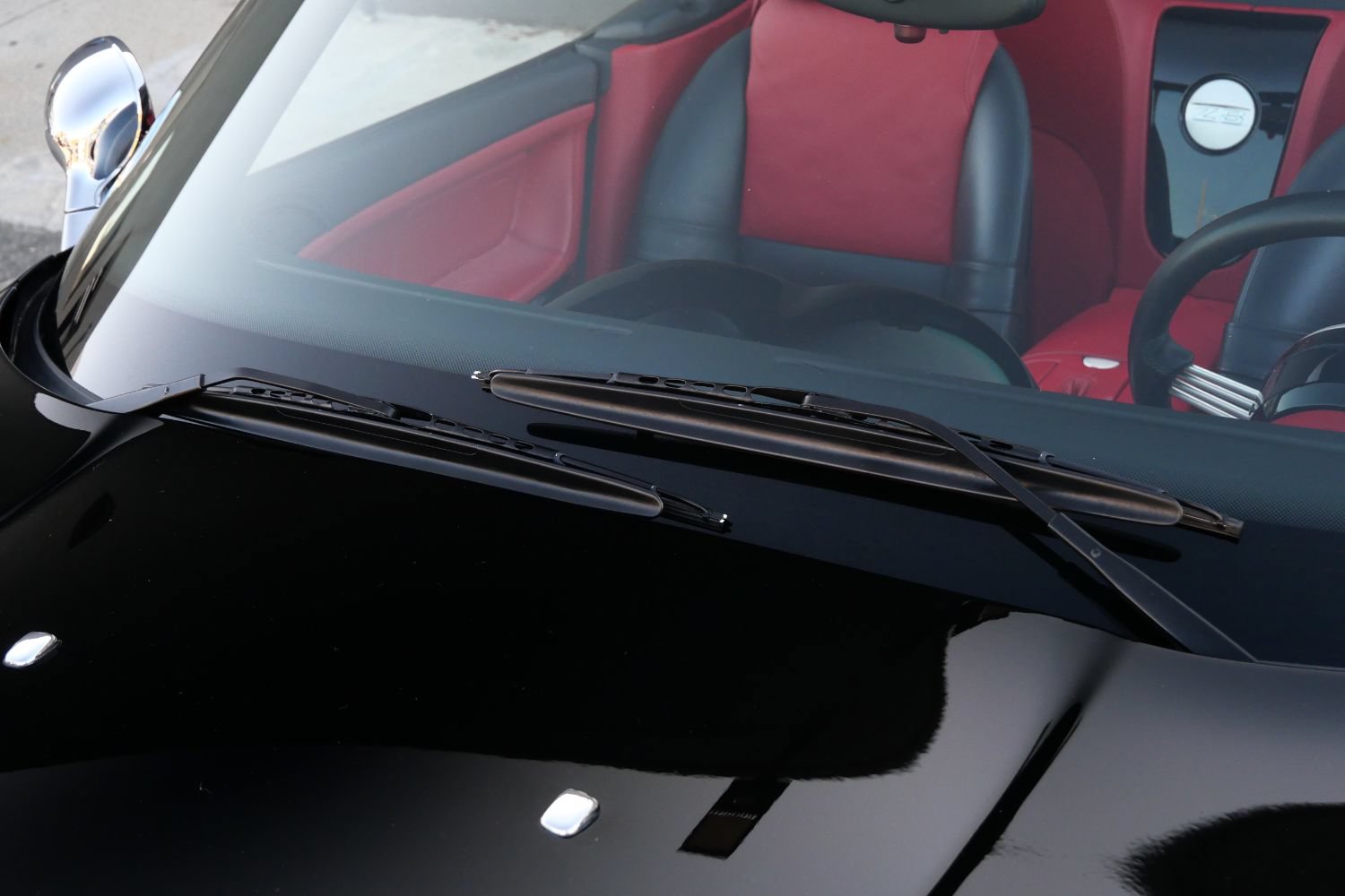 Used 2001 BMW Z8 RWD image 17