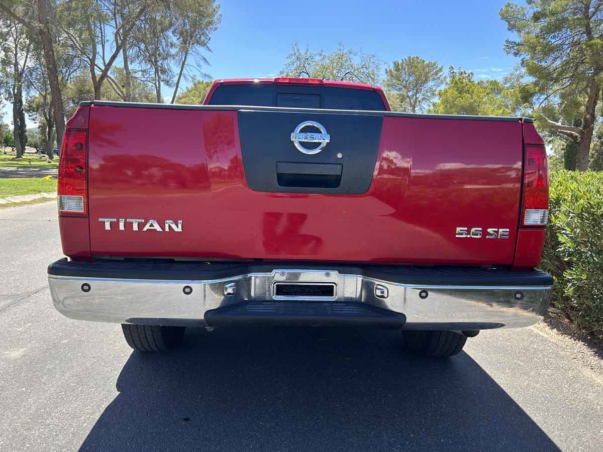 Used 2005 Nissan Titan SE image 8