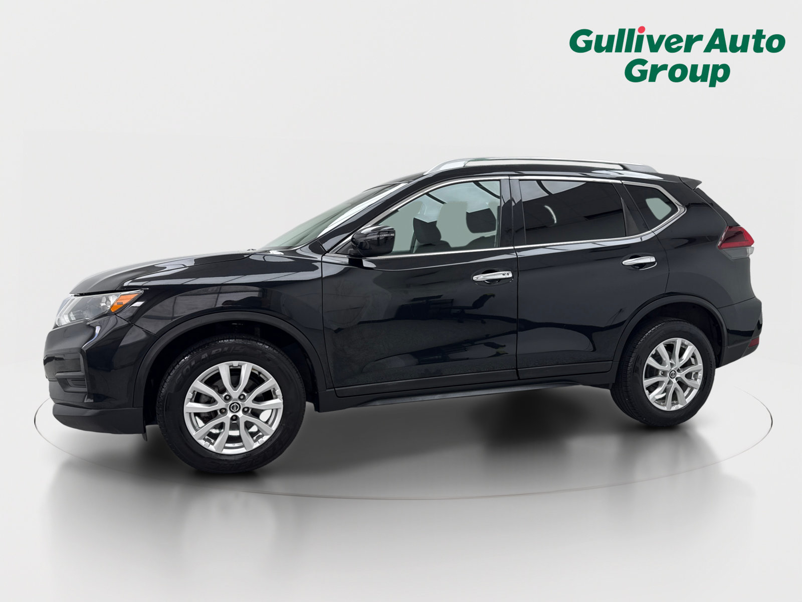 Used 2018 Nissan Rogue SV AWD/4WD image 2