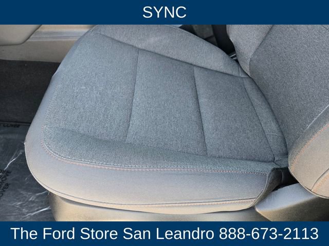 Certified 2025 Ford Explorer Active image 17