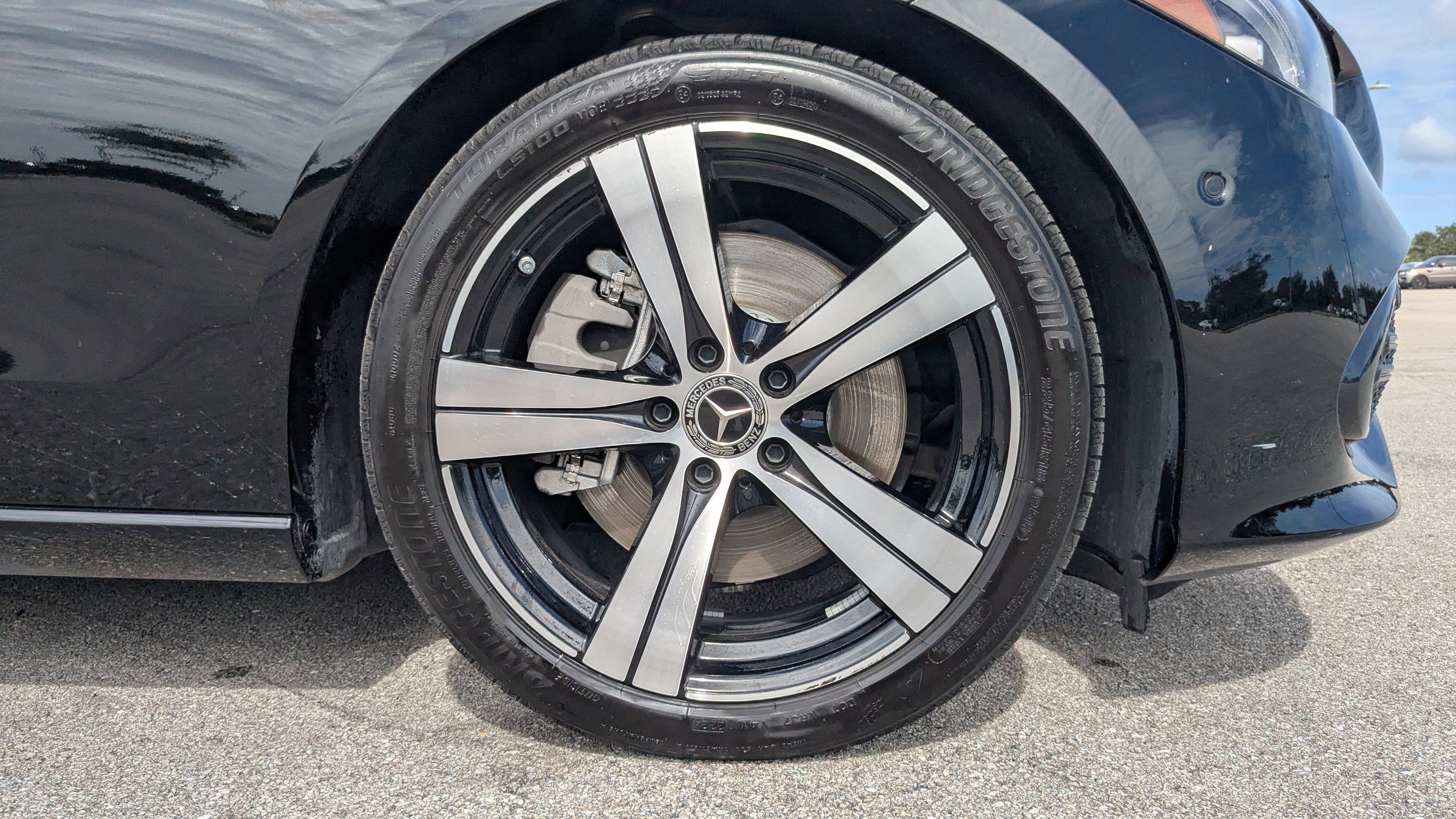 Used 2025 Mercedes-Benz C 300 4MATIC Sedan image 13