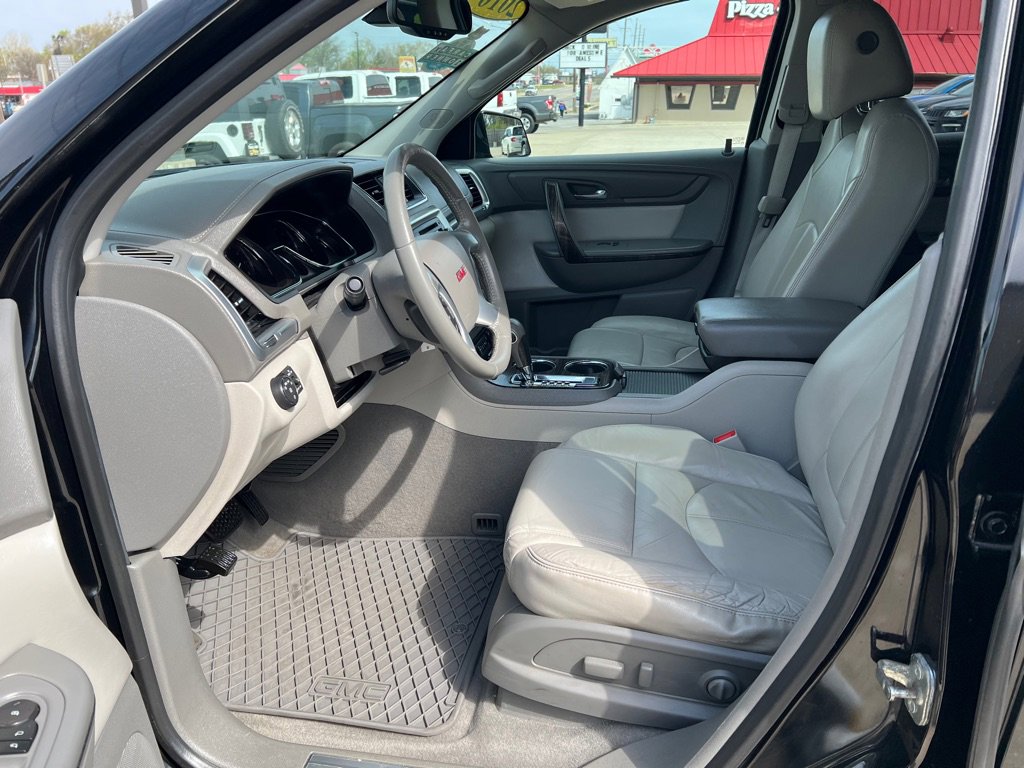 Used 2016 GMC Acadia SLT w/ Open Road Package FWD image 29