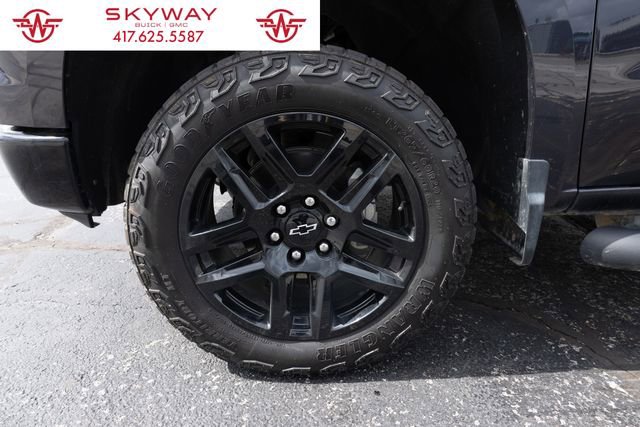 Used 2024 Chevrolet Silverado 1500 LT Trail Boss w/ Convenience Package II image 19