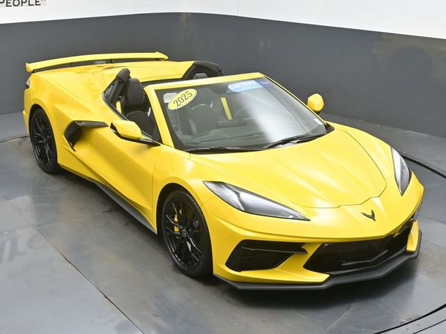 Used 2025 Chevrolet Corvette Stingray Premium Conv w/ Z51 Performance Package image 46