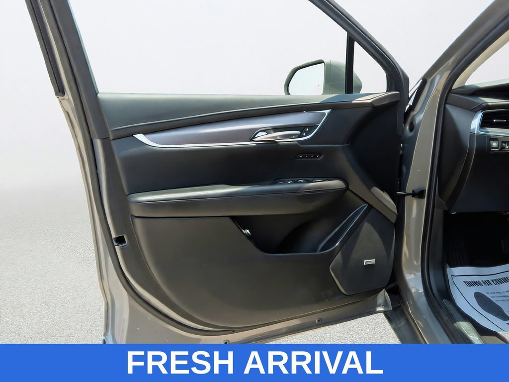 Used 2019 Cadillac XT5 Luxury AWD/4WD image 17