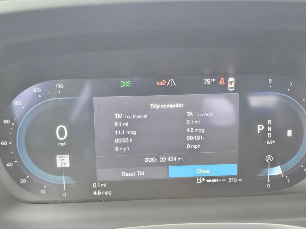 Used 2025 Volvo S60 B5 Core AWD/4WD image 28