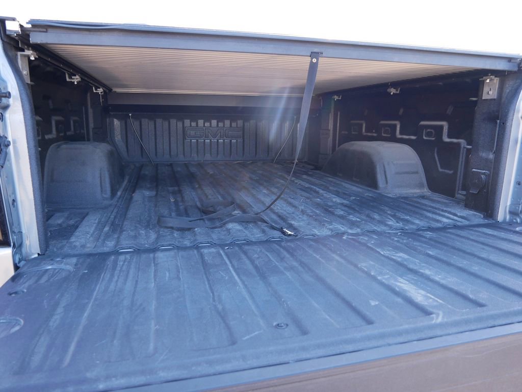 Used 2025 GMC Sierra 1500 Elevation w/ Elevation Premium Package image 10