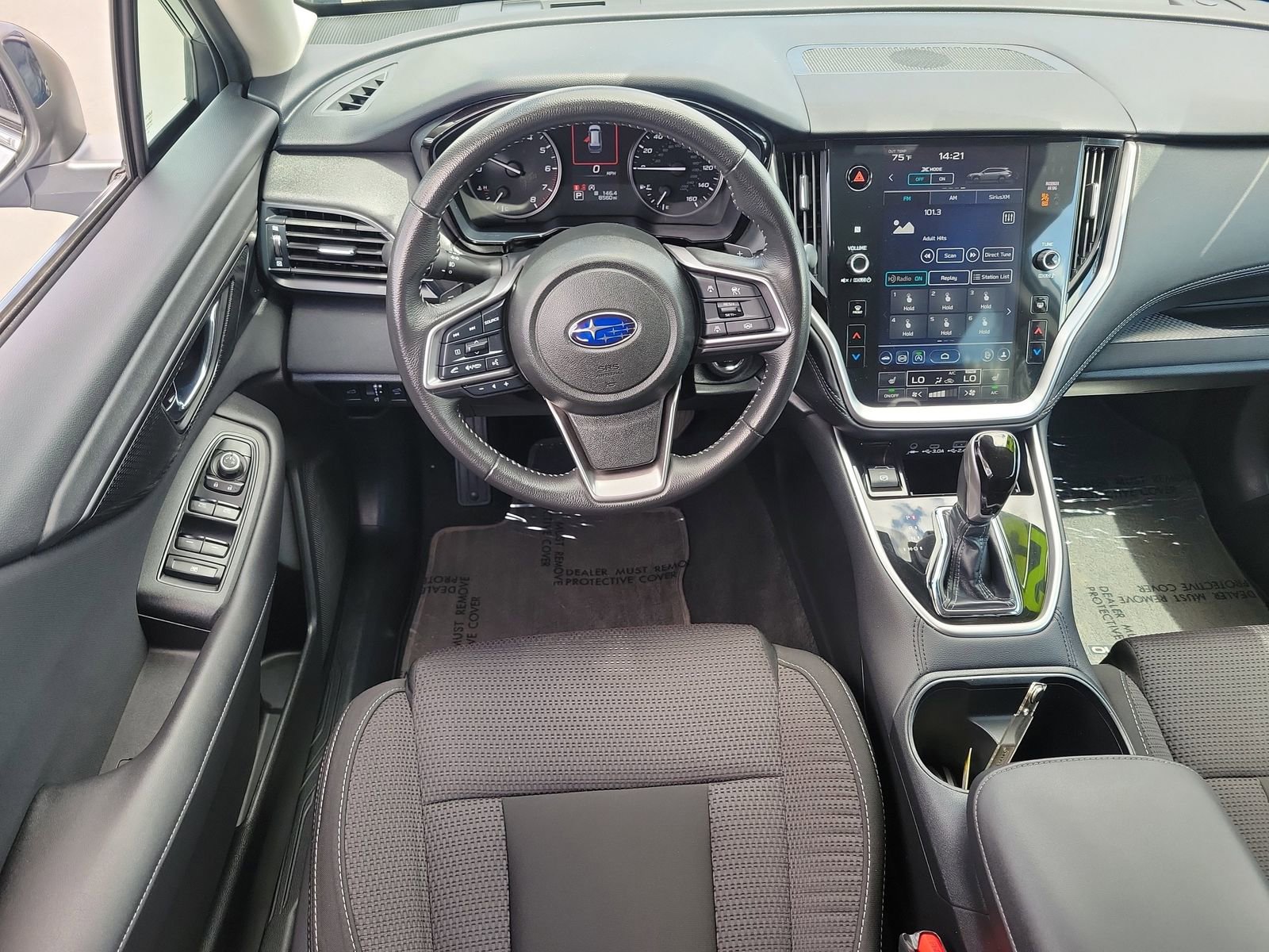 Used 2025 Subaru Outback Premium AWD/4WD image 7