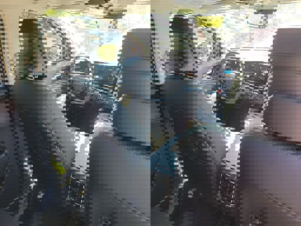 New 2026 Kia Sportage SX Prestige image 13