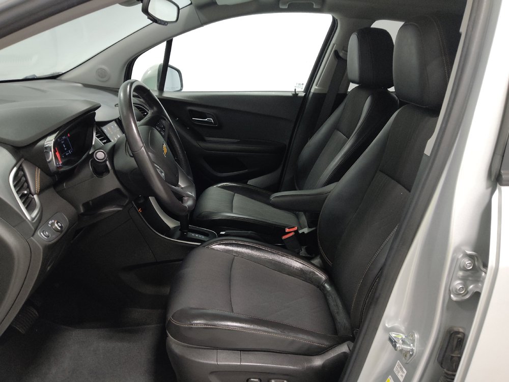 Used 2022 Chevrolet Trax LT w/ Sport Edition AWD/4WD image 17