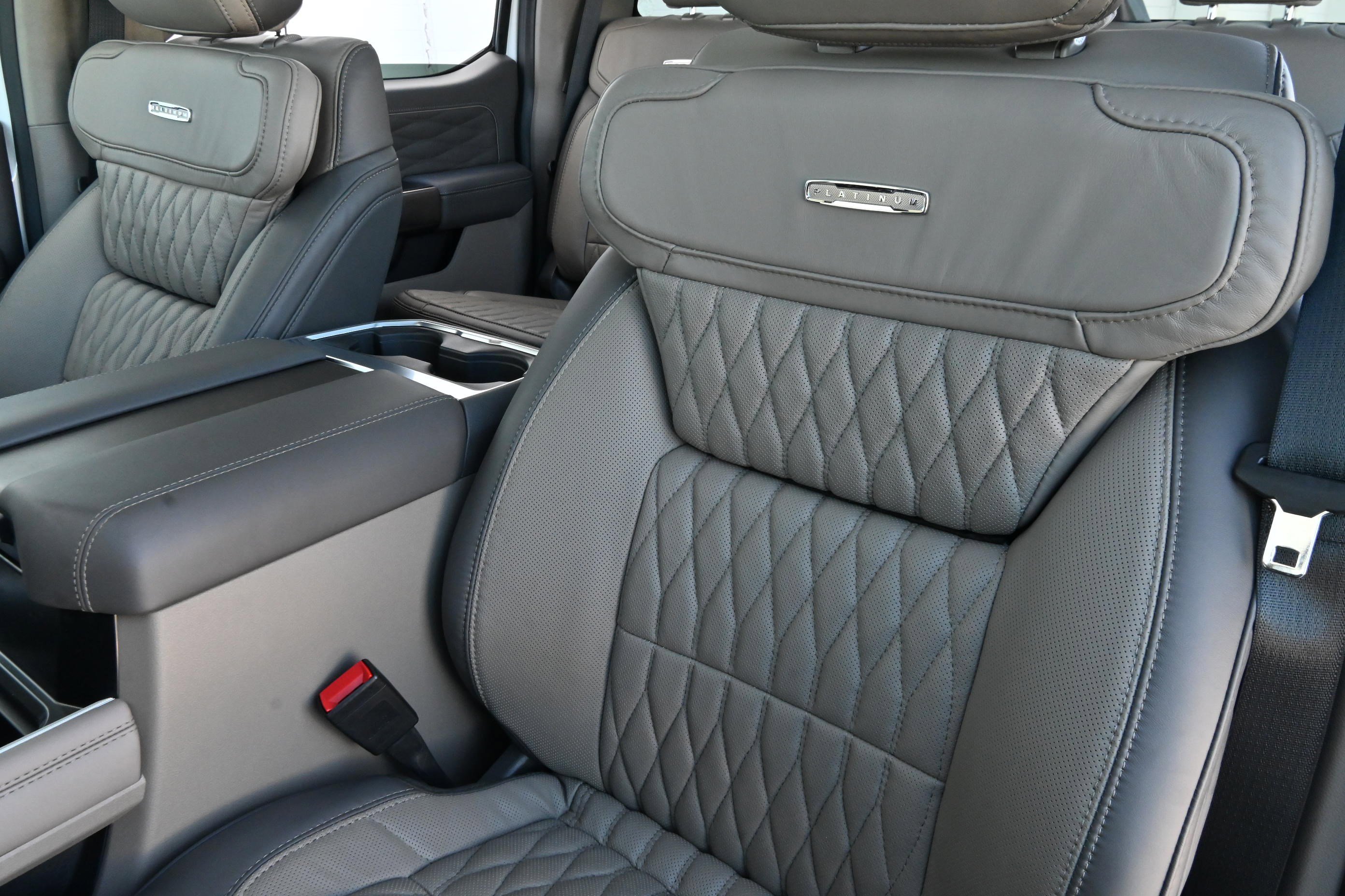Used 2026 Ford F450 Platinum w/ Platinum Plus Package image 16