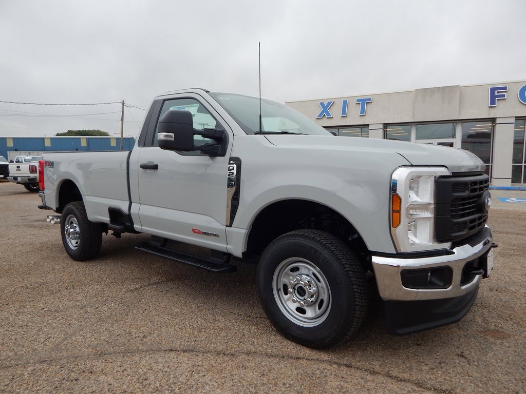 New 2025 Ford F250 4x4 Regular Cab Super Duty image 1