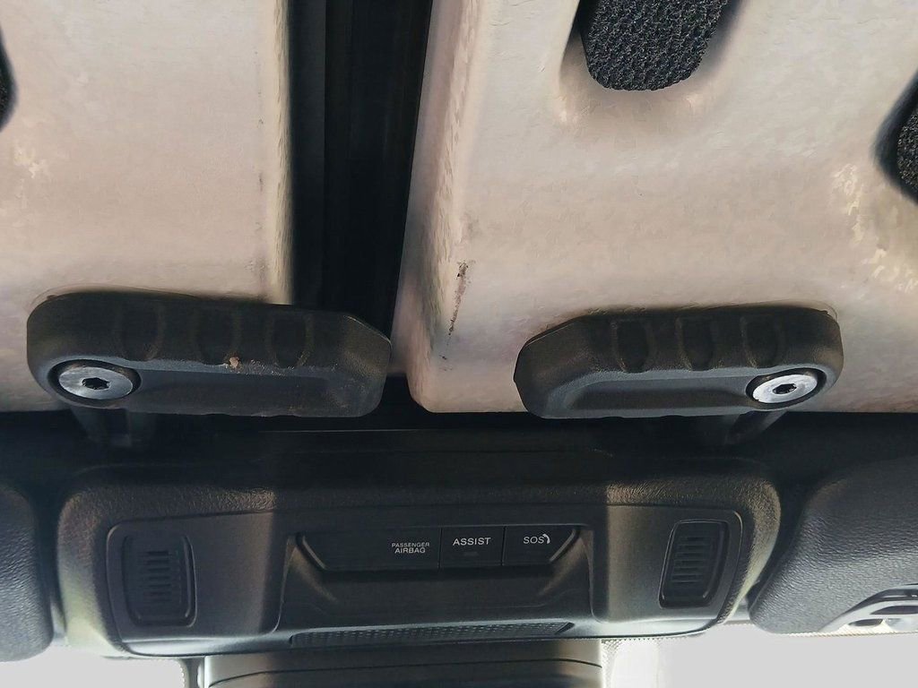 Used 2024 Jeep Wrangler Rubicon w/ Capability Package image 25