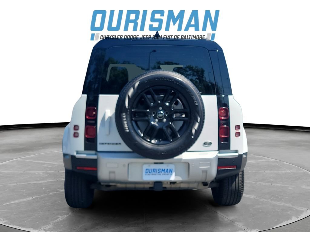 Used 2022 Land Rover Defender 110 S AWD/4WD image 5