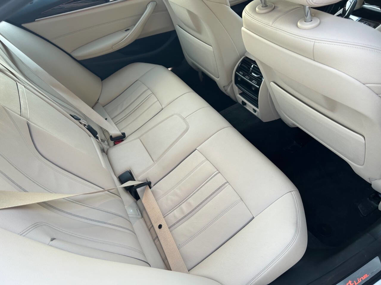 Used 2019 BMW 540i xDrive image 7